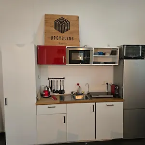 Apartment Luftiges Upcycling Im Eg - Zentral, Berlin